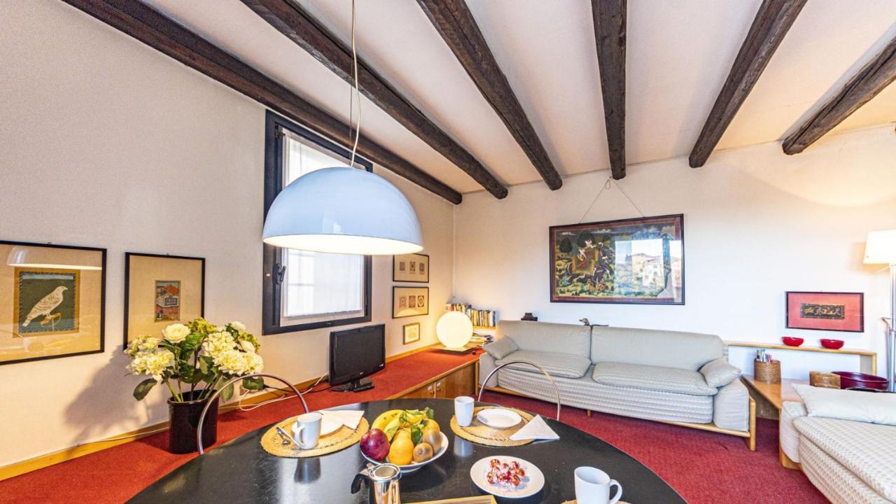 Апартаменты Penthouse Accademia Венеция Экстерьер фото